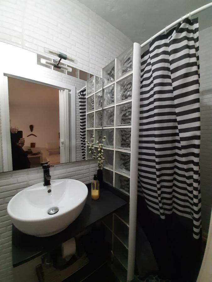 Dos Casitas, Dos Calles, - Loft De La Morena O Estudio Jr เวเฮร์ เด ลา ฟรอนเตรา ภายนอก รูปภาพ
